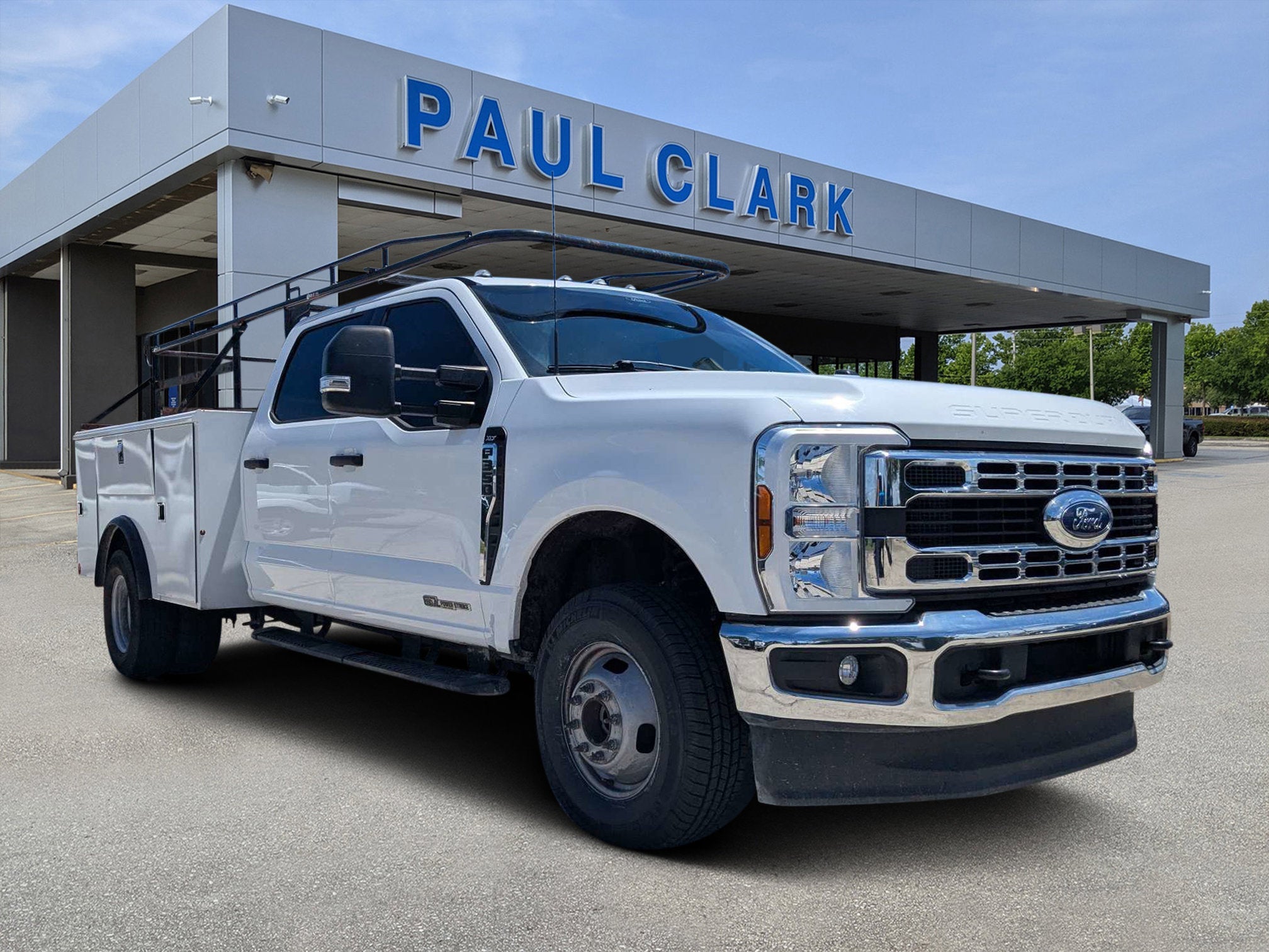 2024 Ford Super Duty F-350 DRW