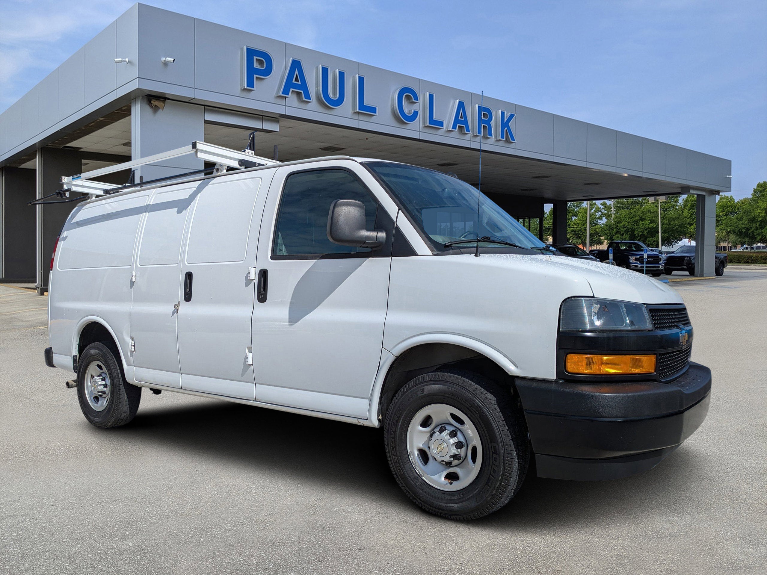 2023 Chevrolet Express Cargo Van